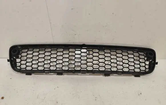 Volvo S80 Front bumper lower grill 30678421