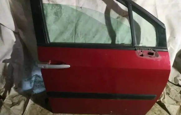 Citroen C8 Front door raudonos
