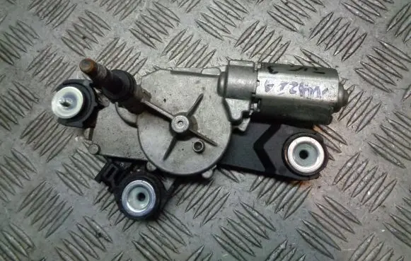 Mazda 3 I Wiper motor 0390201588