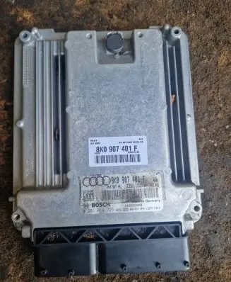 Audi A5 8T 8F Engine control unit/module 8K0907401F 8K0907401 0281014725