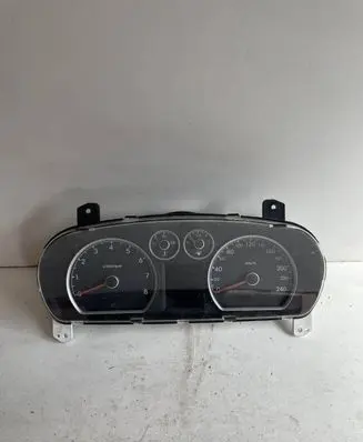 Hyundai i30 Speedometer (instrument cluster) 940312R500 11001768801U