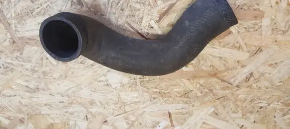 Volvo V50 Intercooler hose/pipe