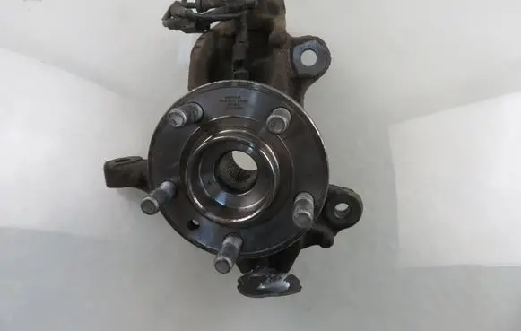 Ford S-MAX Front wheel hub spindle knuckle