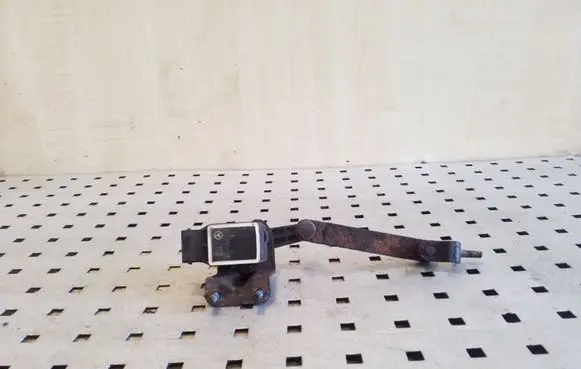 Mercedes-Benz CLS C219 Headlight/headlamp level sensor A0105427717