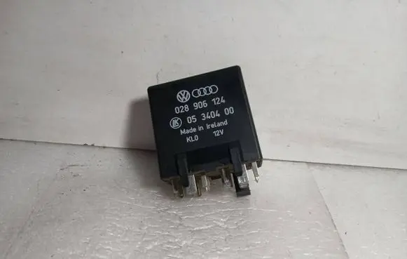 Volkswagen Vento Other relay 028906124 05340400