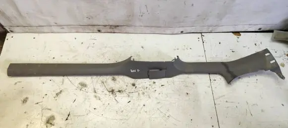 Volkswagen Jetta V Front sill trim cover 1K5853372