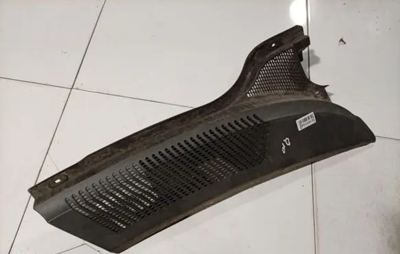 Renault Scenic I Wiper trim 7700427667