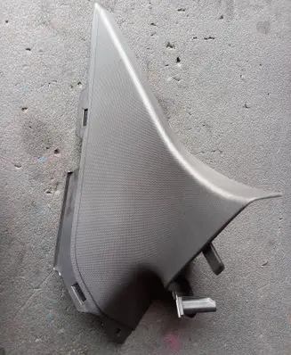 Ford Focus (D) pillar trim (bottom) BM51A280C47 BM51A280C47A