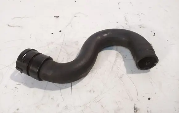 Volvo S80 Engine coolant pipe/hose 6G918260JB