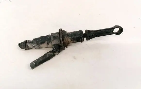 Renault Master II Clutch master cylinder 7700314537A