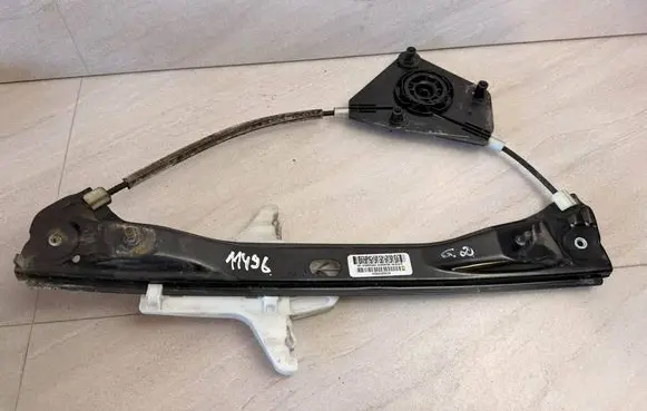 Volkswagen Jetta VI Rear window lifting mechanism without motor 5C6839462A