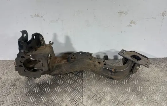 Nissan X-Trail T32 Rear wheel hub
