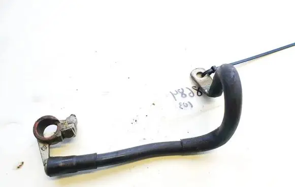 Volkswagen Golf Plus Positive cable (battery)