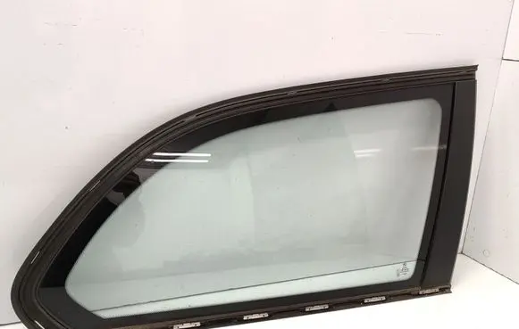 BMW 5 E60 E61 Rear side window 43R007951 DOT24 AS2