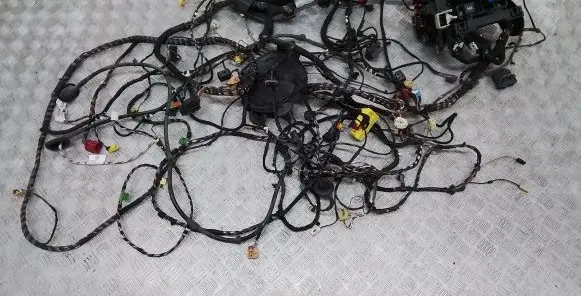 Volkswagen Jetta USA Wiring harness 8V0927902F
