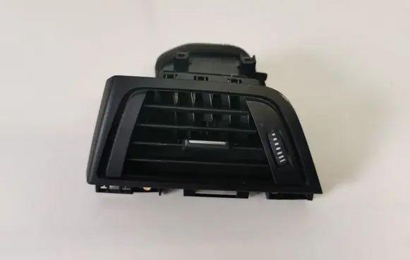 BMW 4 F32 F33 Dashboard side air vent grill/cover trim 9231970