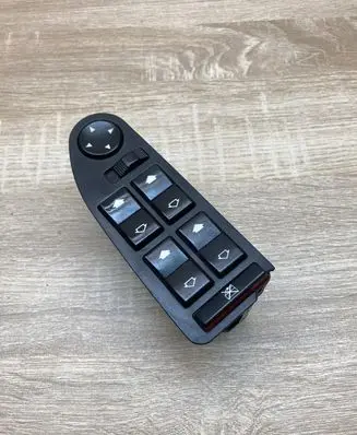 BMW 5 E39 Electric window control switch 8380646