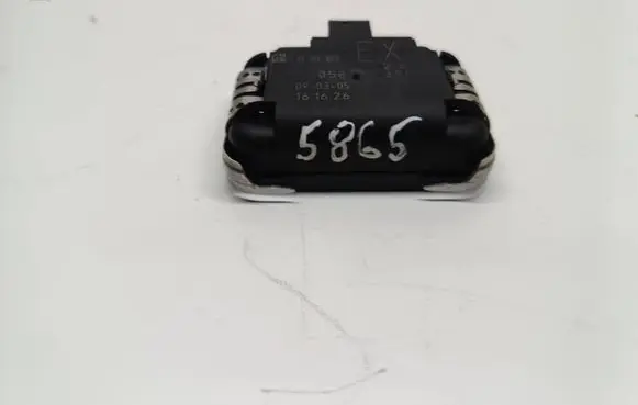 Opel Zafira B Rain sensor 13107803 1397212058