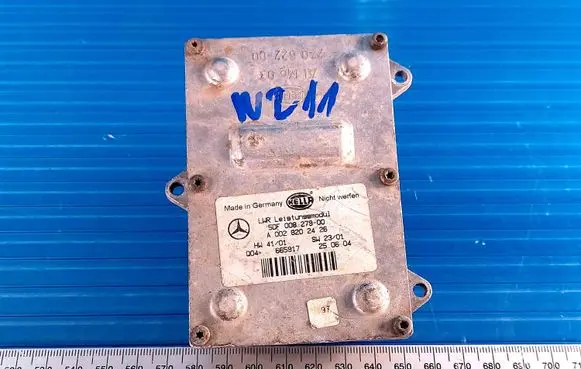 Mercedes-Benz E W211 Xenon control unit/module A0028202426