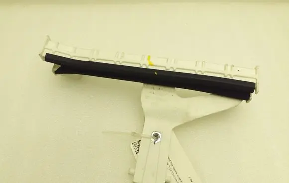 KIA Sportage Rear door windshield rail 929000T000