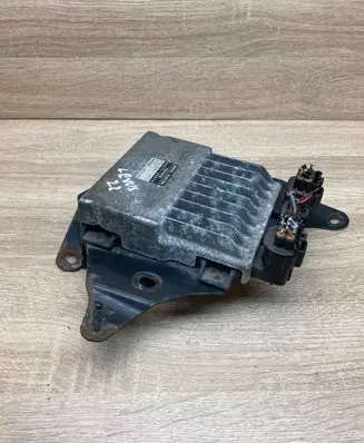 Lexus IS 220D-250-350 Fuel injection control unit/module 8987120070 1310001371 WithPlug