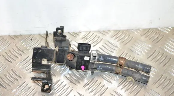 Audi Q5 SQ5 other engine part 06M906094