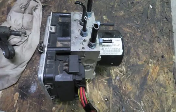 BMW X3 F25 ABS Pump 6852747