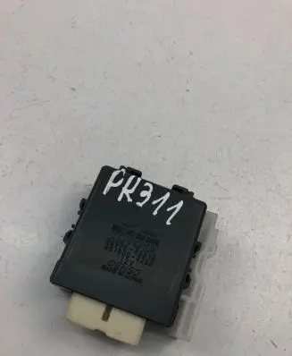 Toyota RAV 4 (XA40) Other control units/modules 8597042010