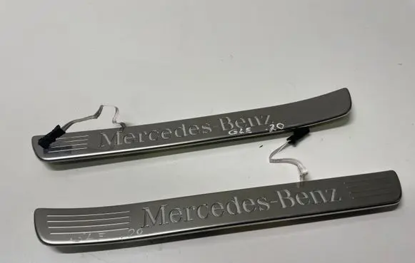 Mercedes-Benz GLE W167 Rear sill trim cover A1676861400 A1676861600