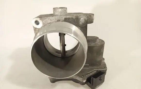 Renault Master III Throttle valve 161A00161R H8201353976 077914384