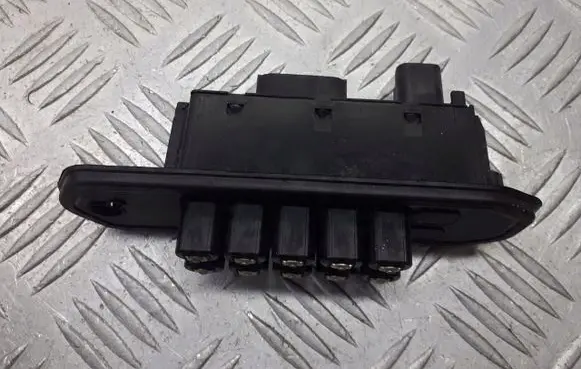 Peugeot 807 Front door check strap stopper 1488937080