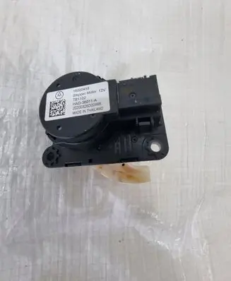 Opel Corsa F A/C air flow flap actuator/motor 16000458