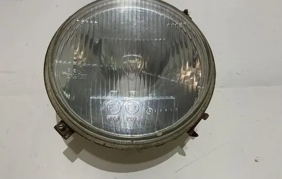 Renault 4 Headlight lense 15824358 15412