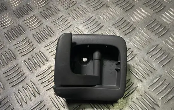Volvo V70 Engine bonnet (hood) release handle 9483312