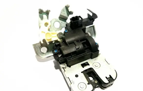 Audi A5 8T 8F Tailgate/trunk/boot lock/catch/latch 8K9827505