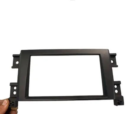 Radio/GPS head unit trim