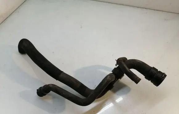 Volvo XC60 Engine coolant pipe/hose S4000265