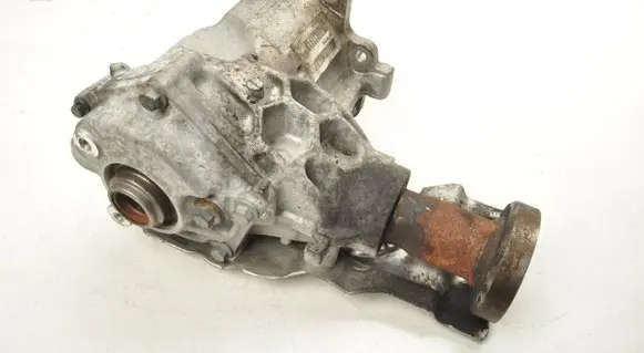 Volvo XC60 Rear gearbox reducer/haldex oil pump 31492836