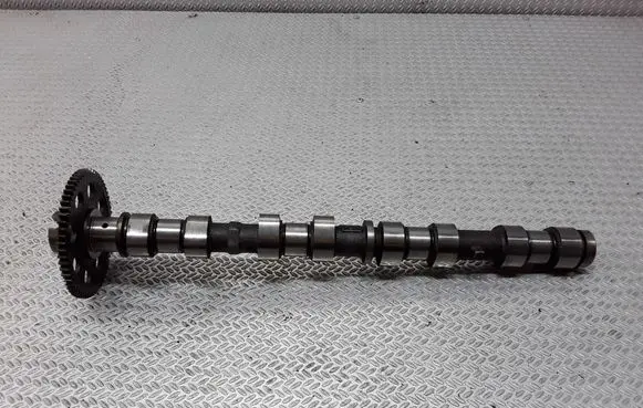Toyota Avensis T250 Camshaft 6L00589