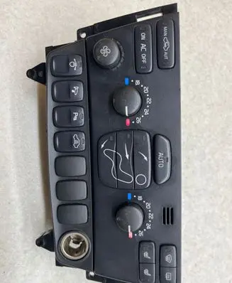 Volvo V70 Climate control unit 30746022 06W50E04 M450680006