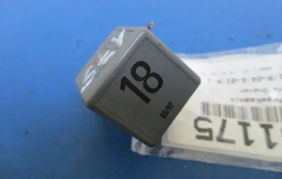 Volkswagen Sharan Other relay