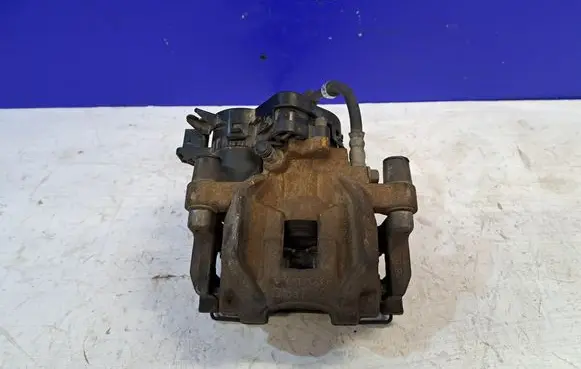Volvo XC60 Rear brake caliper 31687348 36010402
