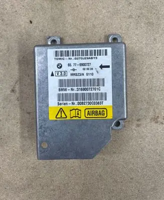 BMW 5 E39 Front door handle light (exterior) G2T0J29ABY3 31690072701C 65776900727