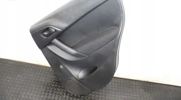 Citroen C3 Coupe rear side trim panel 96835051ZD