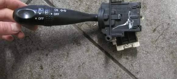 Toyota Yaris Indicator stalk 173681