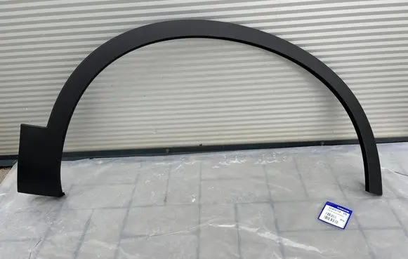 Volvo XC40 Fender trim (molding) 32409195