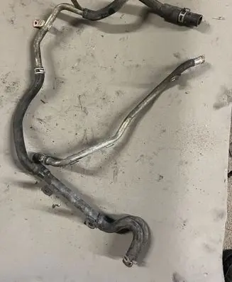 Opel Frontera B Engine coolant pipe/hose