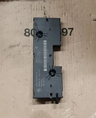 BMW X5 E70 Antenna control unit 6520913428101 65209134281 9134281