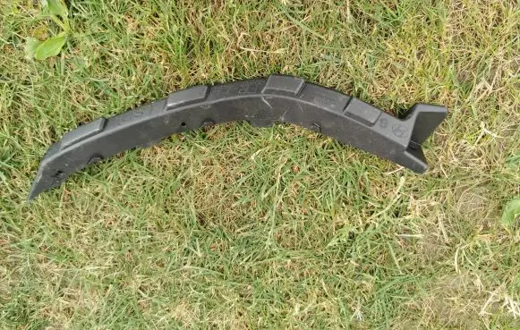 Hyundai i10 Front bumper mounting bracket 86525-K7300