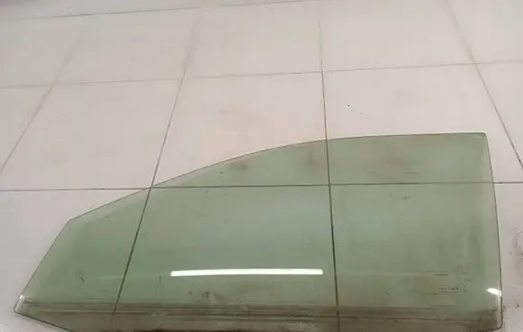 Lexus RX 300 Front door window/glass (coupe) 43r00035